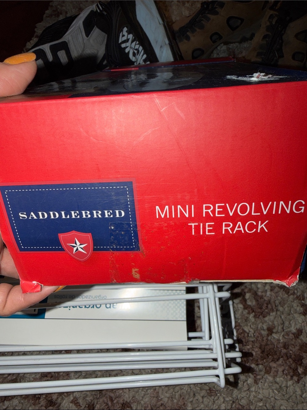 Mini Revolving Tie Rack - Picture 5 of 5